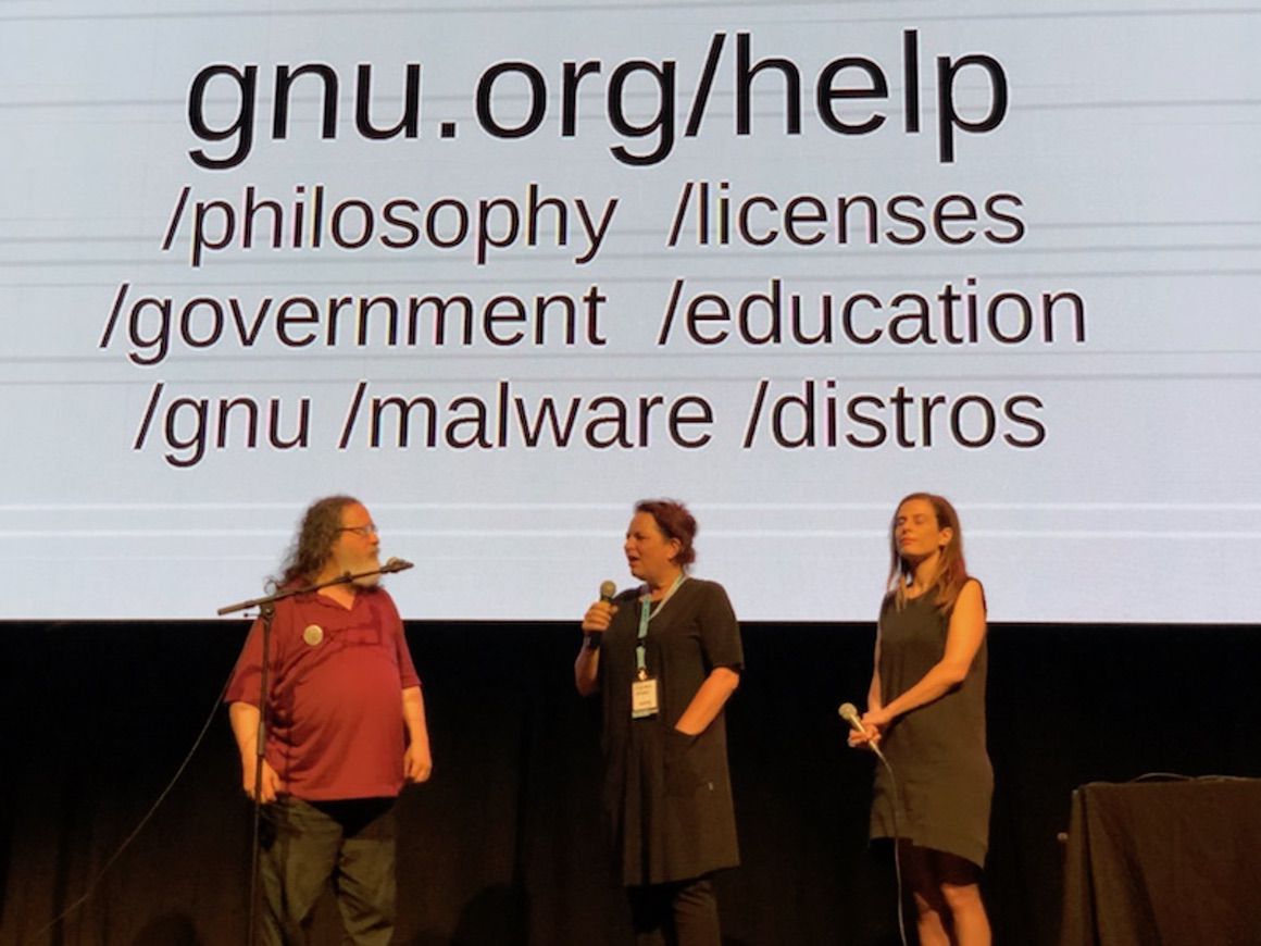 The end of the panel: with links to GNU
